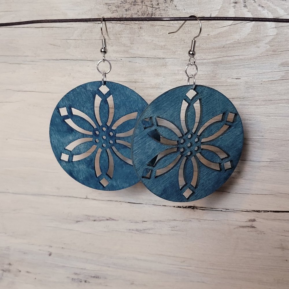 Wood Earrings - Teal Sand Dollar